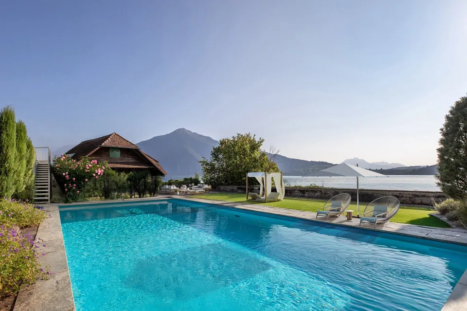 THE LAKESIDE PROPERTY