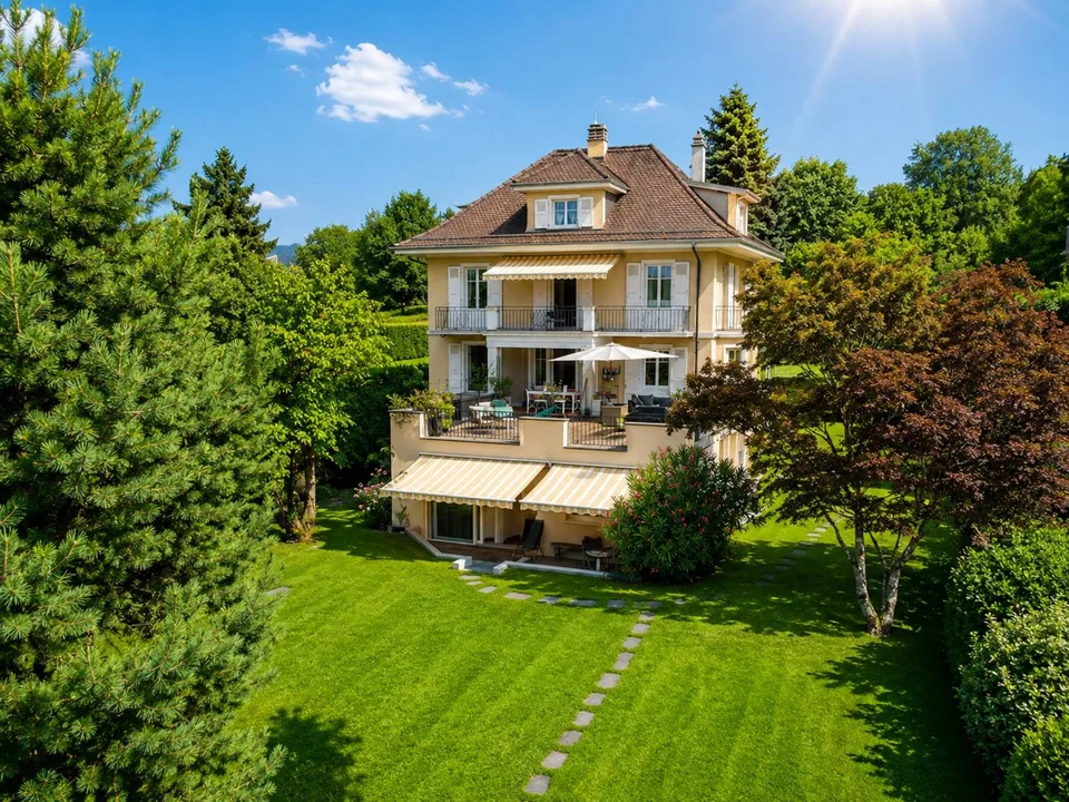 Villa de maître 13 pièces avec appartement indépendant, vue lac et montagnes