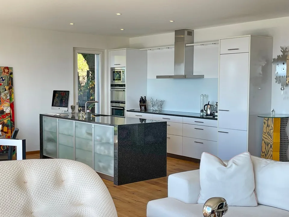 La Croix-sur-Lutry Magnifique appartement en terrasse avec piscine privée
