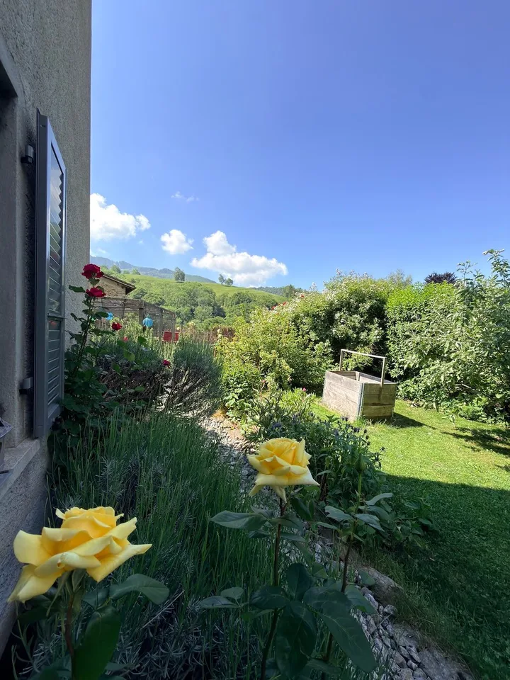Casa Ticinese di carattere con splendido giardino e massima privacy a Bogno – Foto 11 von 30
