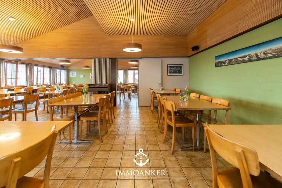 Erfolgreiches Restaurant mit 4.5 Zi. Wohnung und viel Umschwung am Südhang – Foto 11 von 13