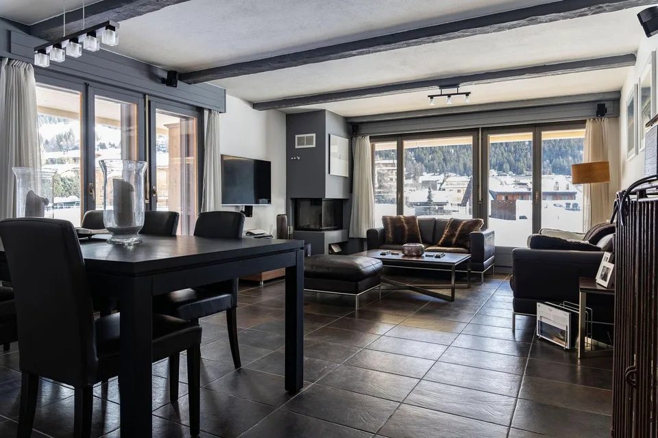 Ein charmantes 3-Zimmer-Apartment mit Terrasse im Herzen von Verbier