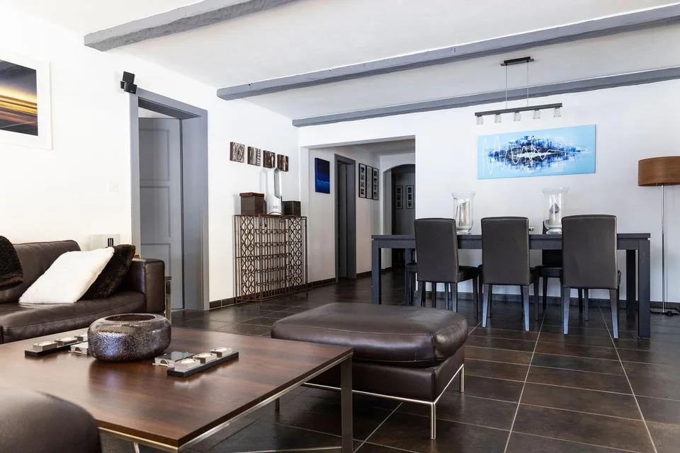 Ein charmantes 3-Zimmer-Apartment mit Terrasse im Herzen von Verbier
