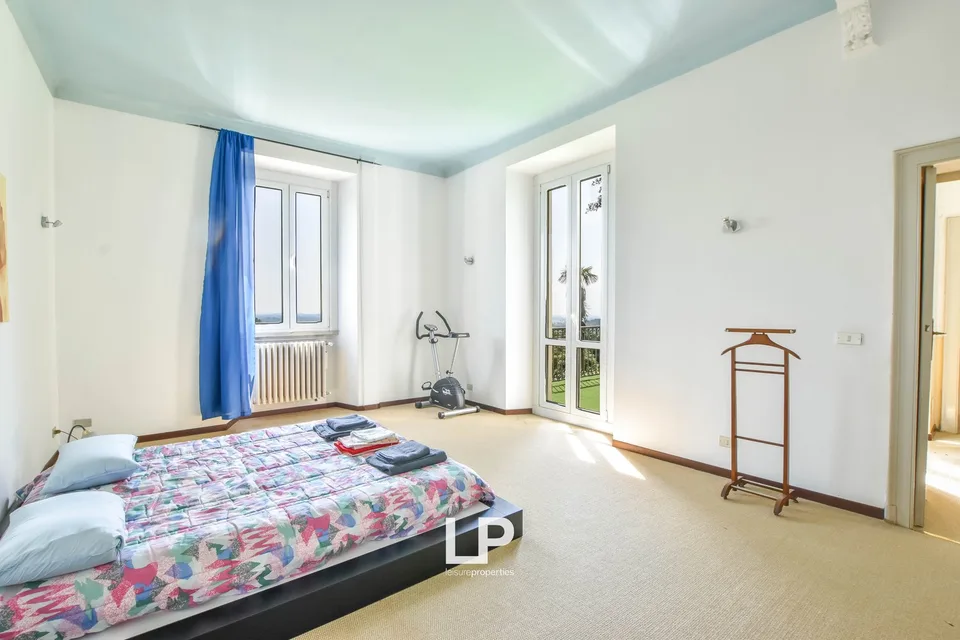 Villa in Sant'Ambrogio – Foto 15 von 26