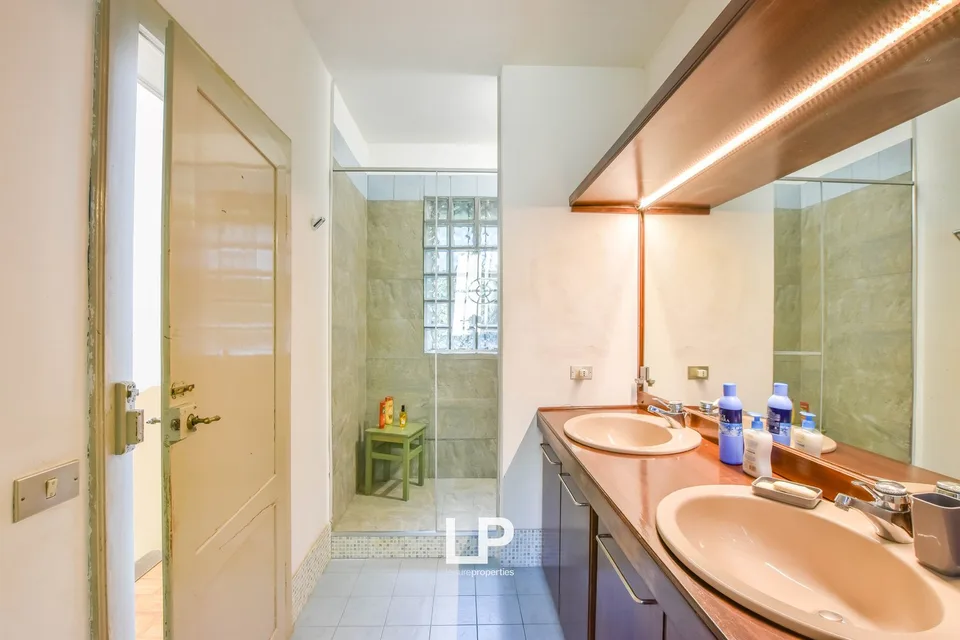 Villa in Sant'Ambrogio – Foto 16 von 26
