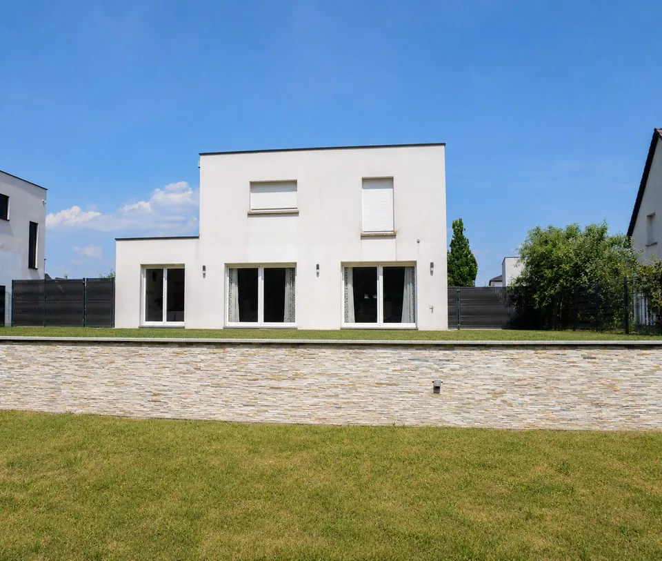 Maison unifamiliale moderne à Saint-Louis Neuweg – 229 m² d'espace habitable sur 880 m² de terrain