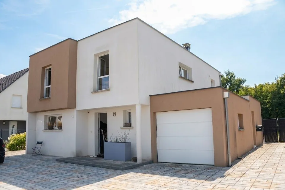 Maison unifamiliale moderne à Saint-Louis Neuweg – 229 m² d'espace habitable sur 880 m² de terrain