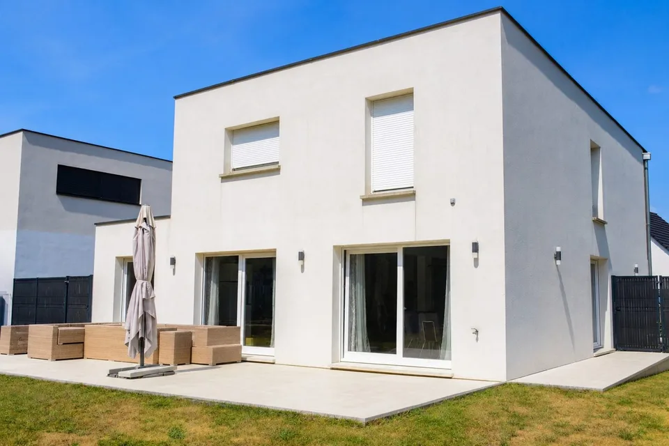 Maison unifamiliale moderne à Saint-Louis Neuweg – 229 m² d'espace habitable sur 880 m² de terrain