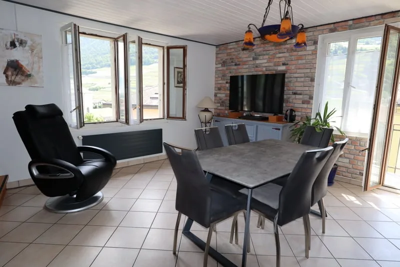 SION/BRAMOIS Appartement duplex + Jardin + Local + Cave