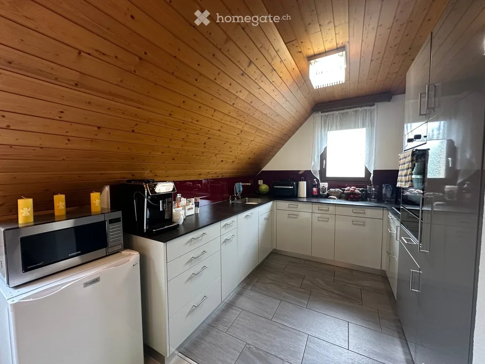 Incantevole appartamento maisonette 3.5 locali a Othmarsingen – disponibile immediatamente!