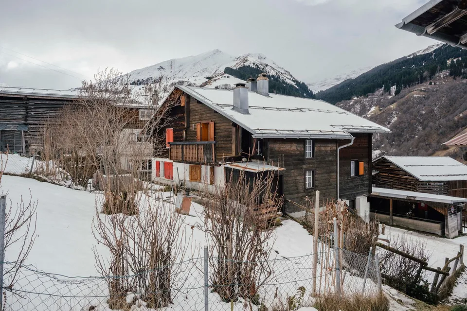 Semi-détachée de 4,5 pièces dans un village de montagne idyllique