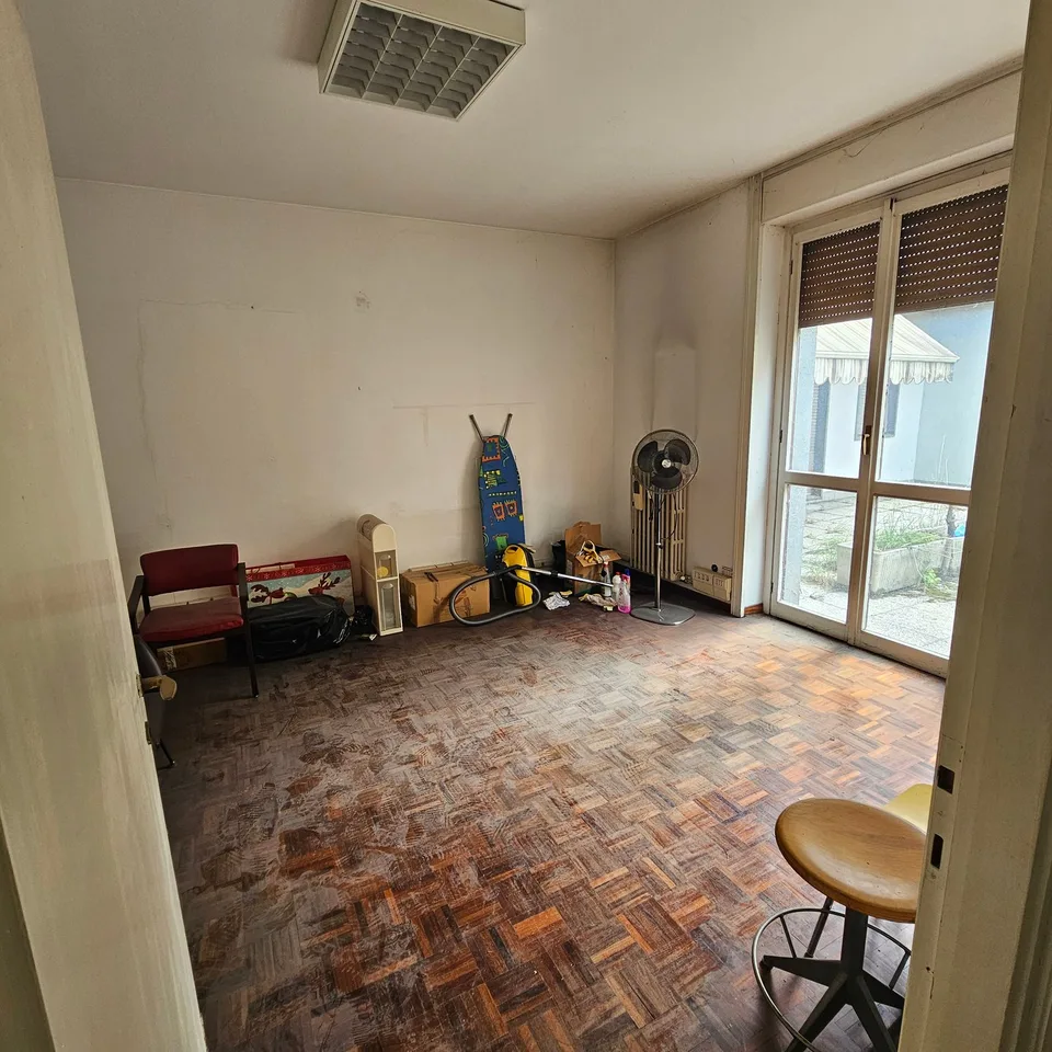 Appartamento 3.5 locali con balcone e parcheggio a Varese – foto 10 di 18