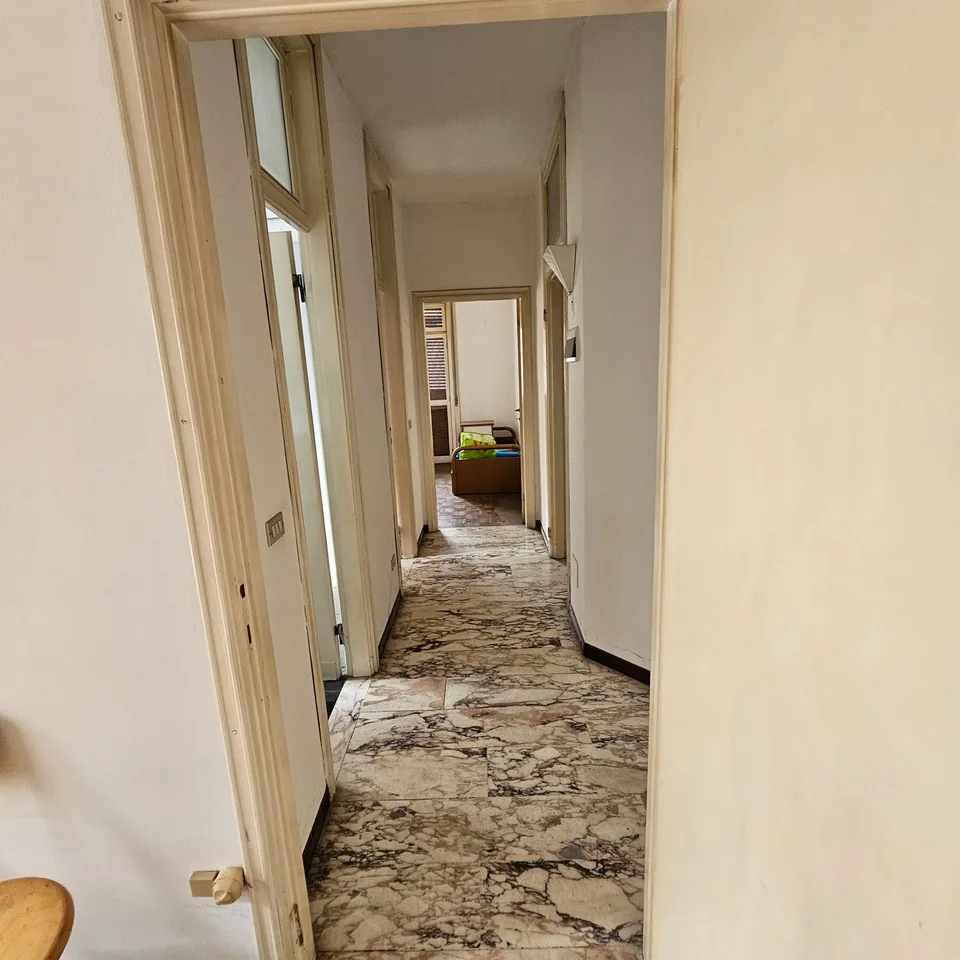 Appartamento 3.5 locali con balcone e parcheggio a Varese – foto 17 di 18