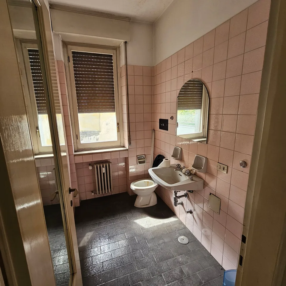 Appartamento 3.5 locali con balcone e parcheggio a Varese – foto 11 di 18
