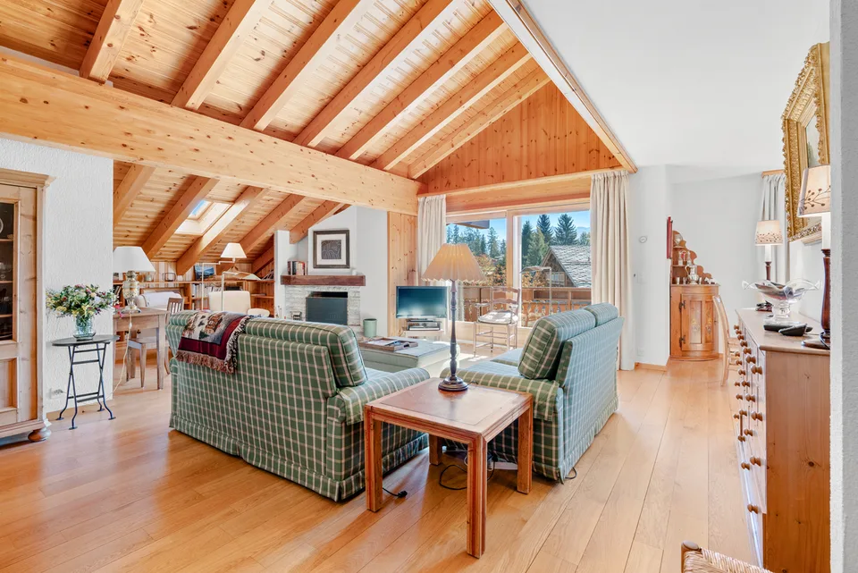 Attique 3 chambres sur le golf - Résidence secondaire à Crans-Montana