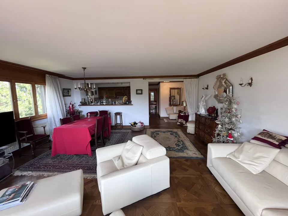 Das Paradies, 3,5 Zimmer, 1. Stock