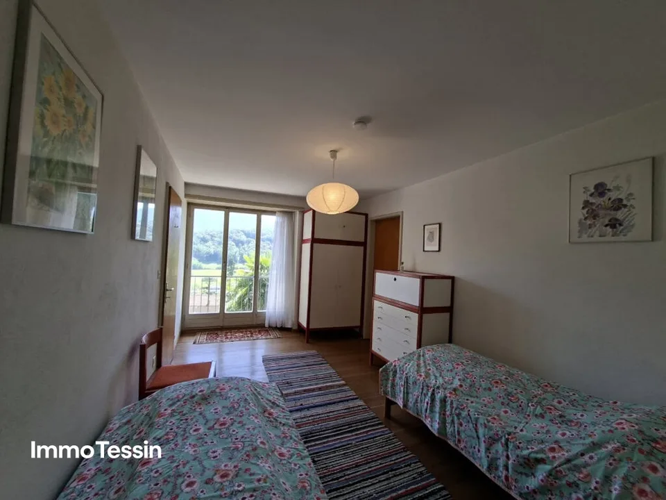 OPPORTUNITÉ : Propriété unique sur plus de 15 000 m² de terrain dans une tranquillité absolue avec piscine et vue imprenable sur le Malcantone tessinois – photo 13 sur 13