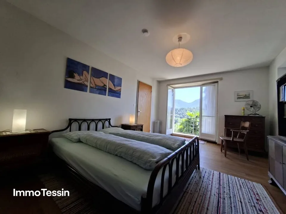 OPPORTUNITÉ : Propriété unique sur plus de 15 000 m² de terrain dans une tranquillité absolue avec piscine et vue imprenable sur le Malcantone tessinois – photo 12 sur 13