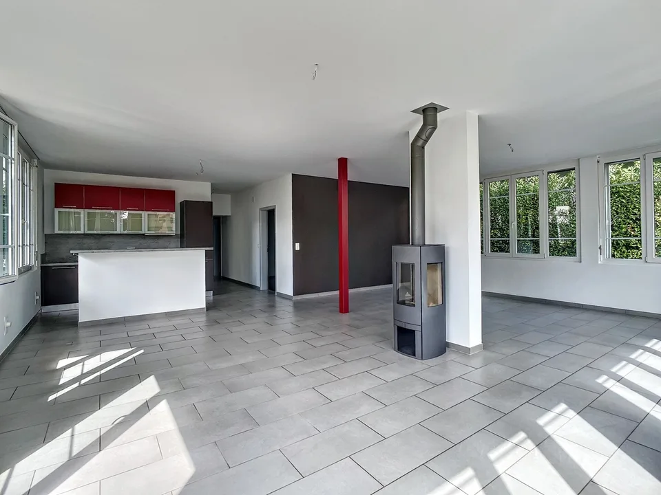 Wohnung 5.5 Zimmer mit Terrasse/Garten