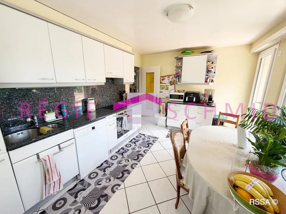 Villa mit 7 Zimmern in Prangins