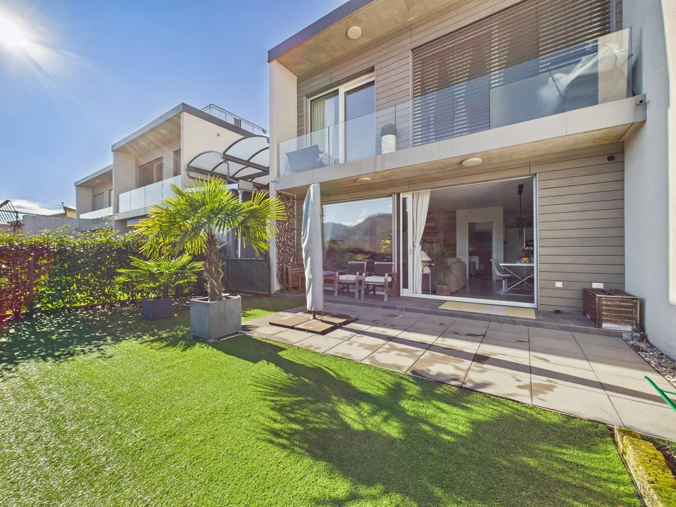 MERAVIGLIOSA CASA CONTIGUA CON GIARDINO E ROOFTOP-MÖGLICH ALS ZWEITWOHNSITZ – Foto 10 von 30