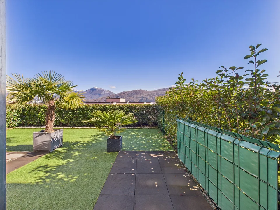 MERAVIGLIOSA CASA CONTIGUA CON GIARDINO E ROOFTOP-MÖGLICH ALS ZWEITWOHNSITZ – Foto 12 von 30