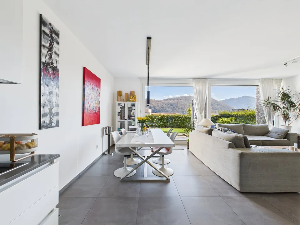 MERAVIGLIOSA CASA CONTIGUA CON GIARDINO E ROOFTOP-MÖGLICH ALS ZWEITWOHNSITZ – Foto 7 von 30