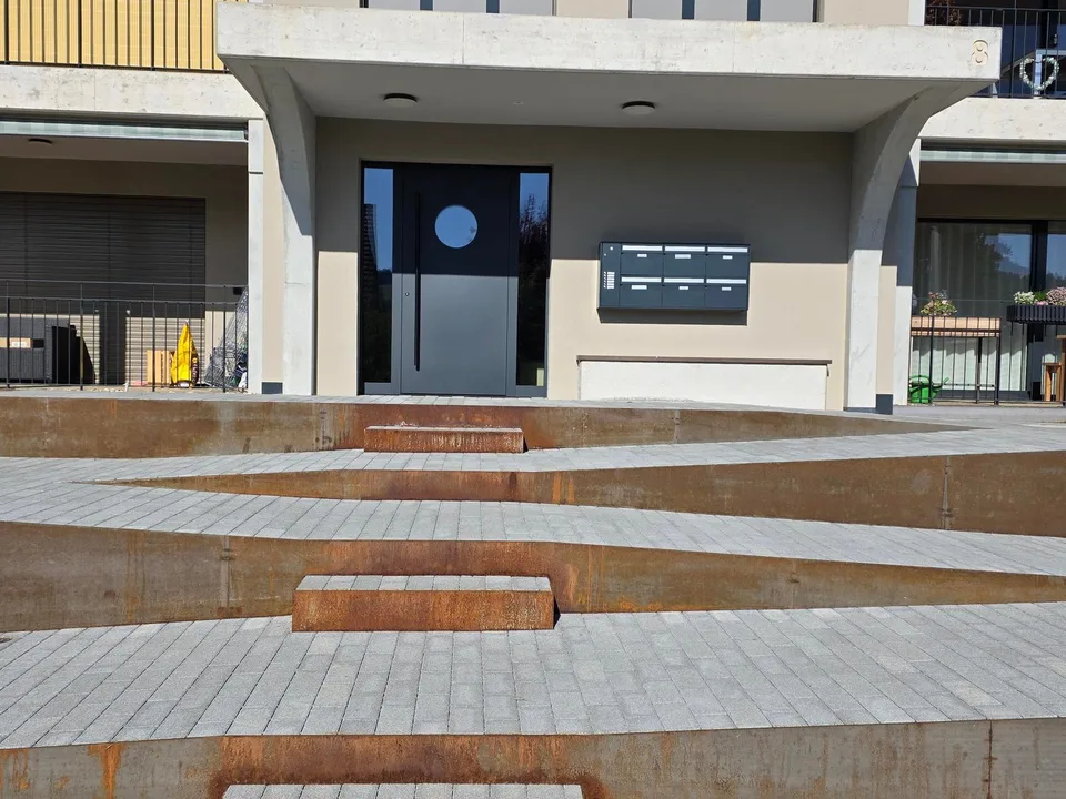 Investissement de capitaux de premier choix : appartement de 3,5 pièces au rez-de-chaussée avec un rendement de 3,3 % ! Part de WIR possible !