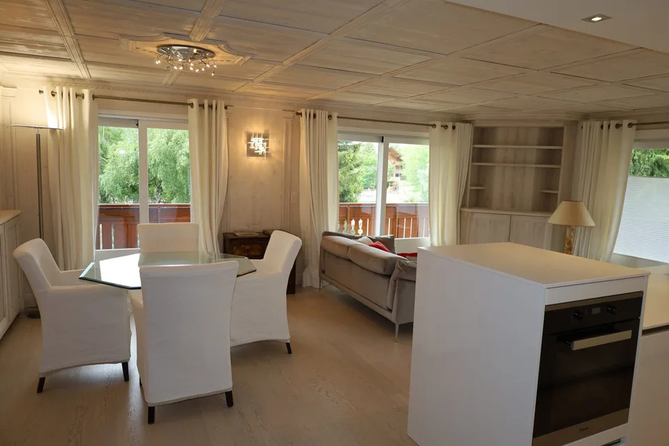 Meraviglioso appartamento di 3,5 locali con vista eccezionale a Crans-Montana