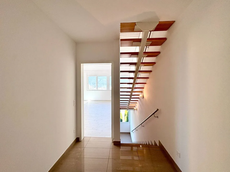 Maison mitoyenne - Vezia – photo 6 sur 13