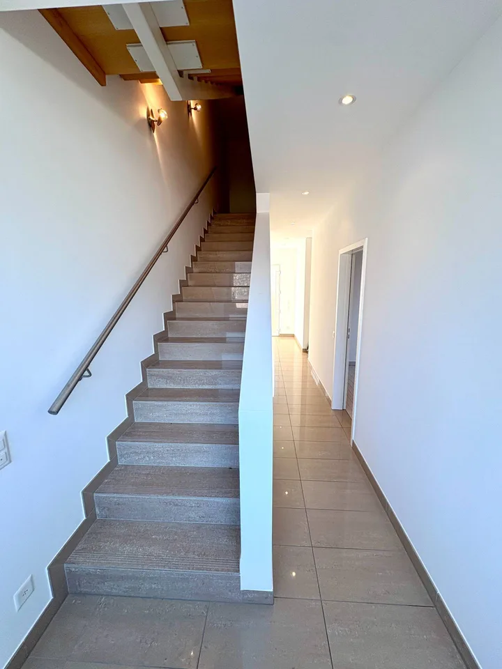 Maison mitoyenne - Vezia – photo 12 sur 13