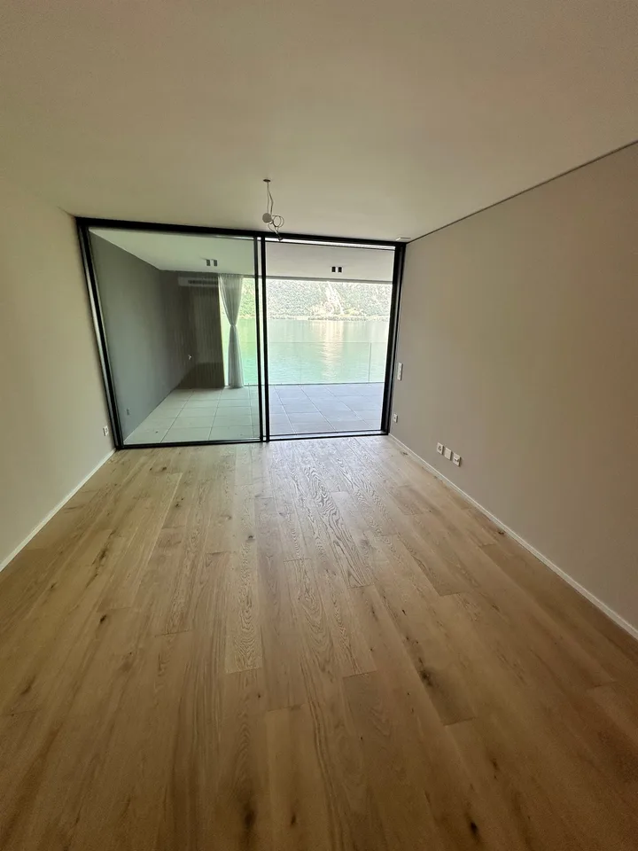 Magnificent apartment directly on Lake Lugano – foto 7 di 9