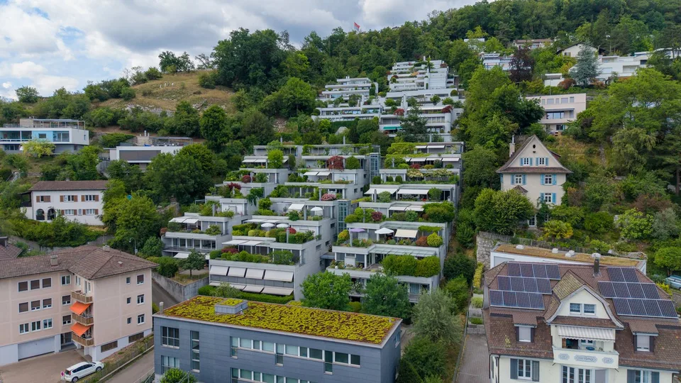 Heimkommen, durchatmen, geniessen – Ihr Logenplatz in Baden.