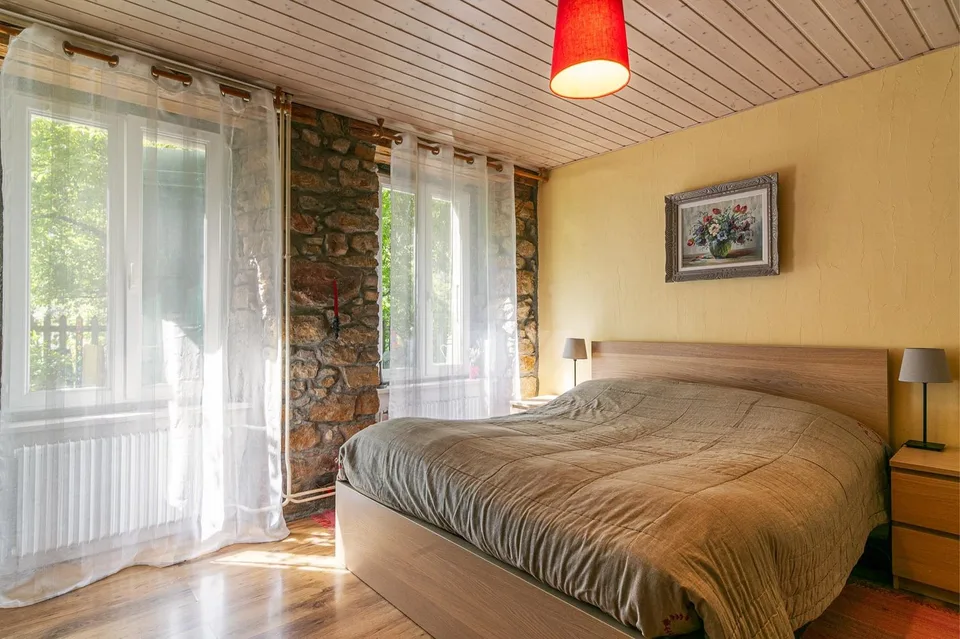 Schönes Haus mit Garten und Potenzial für Umbau – Foto 10 von 13