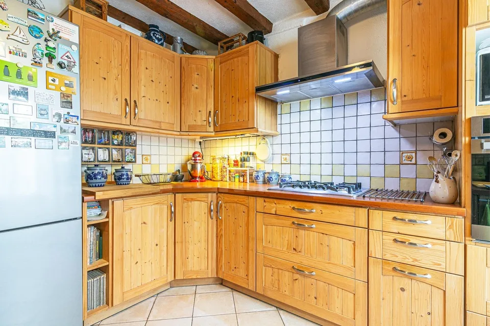 Schönes Haus mit Garten und Potenzial für Umbau
