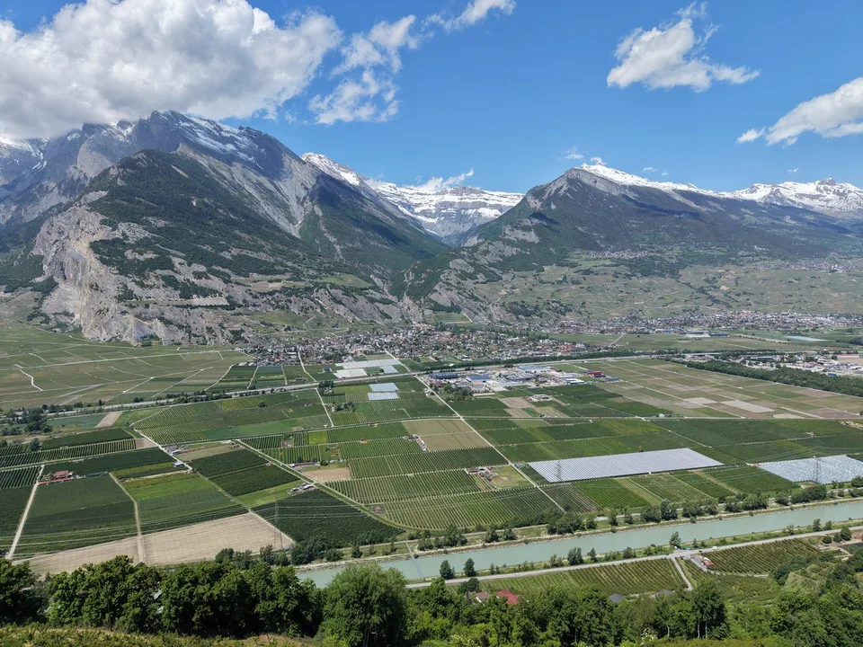 Terreno edificabile con vista panoramica eccezionale a Nendaz