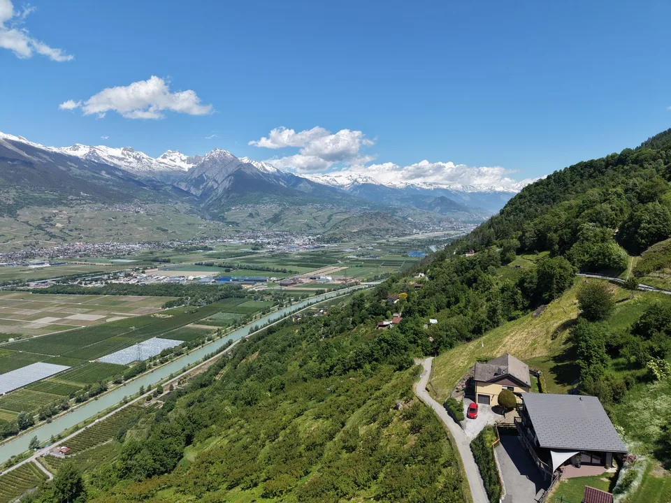 Terreno edificabile con vista panoramica eccezionale a Nendaz