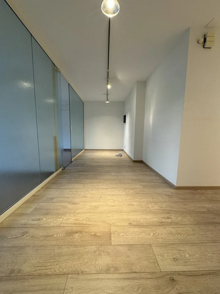 Commercial space in Rumine neighborhood – photo 7 of 10