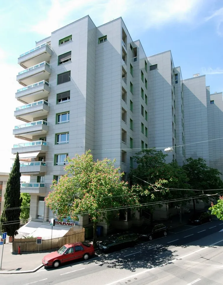 Local commercial quartier Rumine