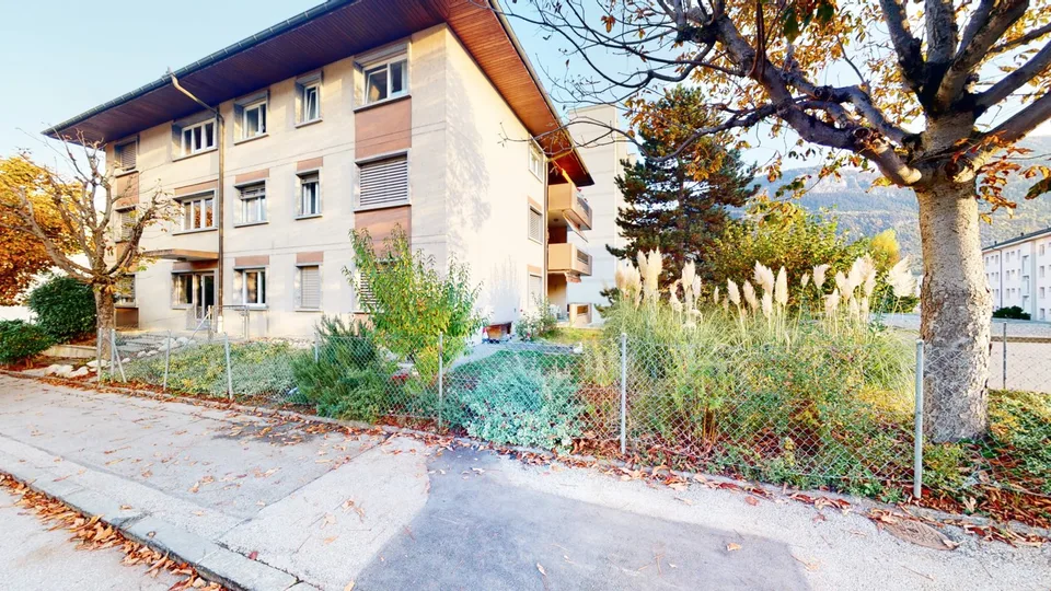 Spacious studio in a lovely neighborhood in Sierre