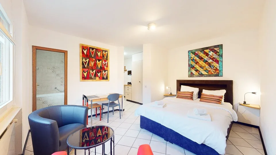 Studio spacieux dans un joli quartier à Sierre
