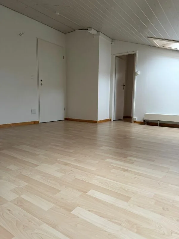 Atelier molto spazioso vicino al centro del villaggio – foto 7 di 11