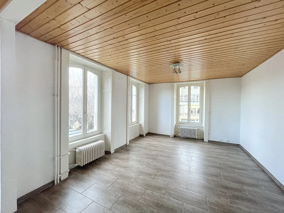 Logement de 3.5 pièces avec vue sur le lac