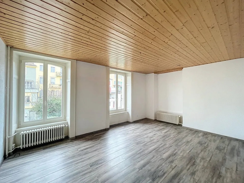 Logement de 3.5 pièces avec vue sur le lac