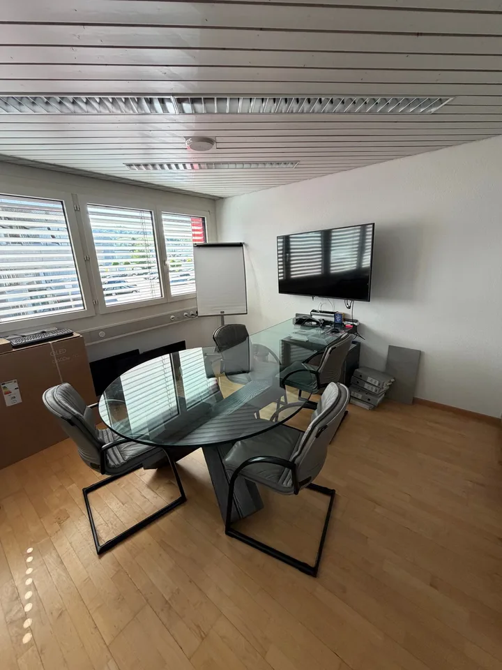 Attraktive Bürofläche in Dielsdorf