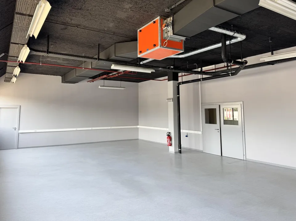 Werkstatt 365 m2