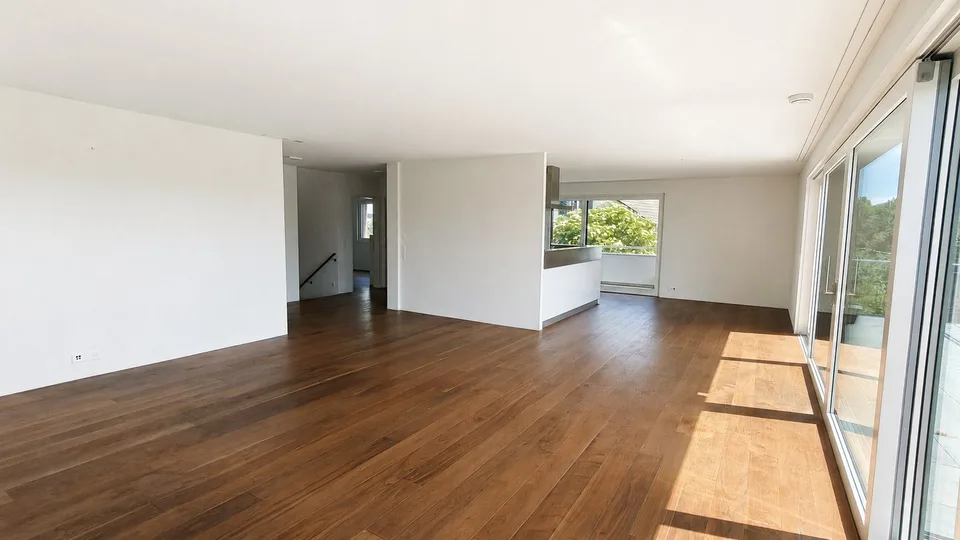 Befristet auf 3 Jahre - Exklusive Maisonette-Wohnung mit traumhafter Seesicht in Zürich-Witikon – Foto 6 von 15
