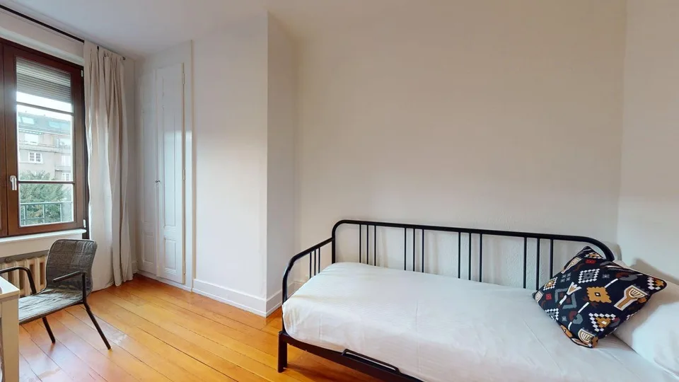 Appartamento confortevole 2 camere con balcone nel centro di Ginevra – Rue de Lausanne 83!