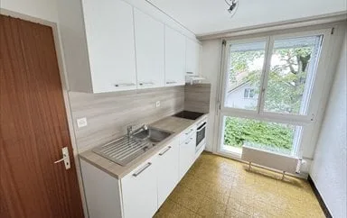 Beautiful apartment, calm and bright, close to the old town