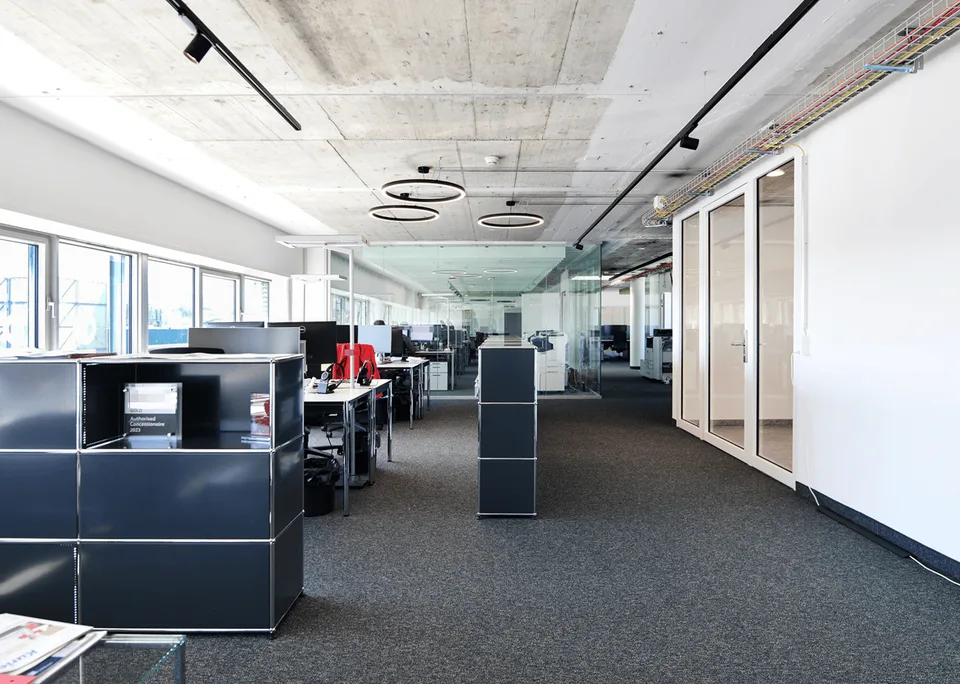 DERNIÈRE CHANCE – ESPACES DE BUREAU ÉQUIPÉS DANS KOWERK – photo 7 sur 21